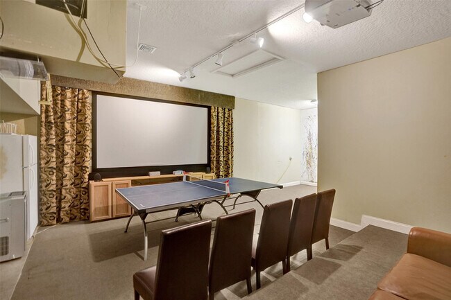 Building Photo - 10442 NW 60th Pl