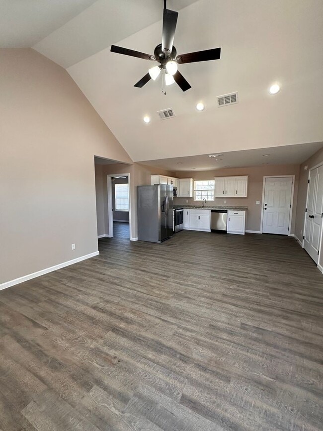 Building Photo - 1228 Orange St