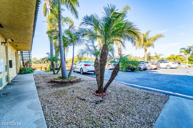 Building Photo - Studio, 1 bath Apartment - 240 Iron Dr