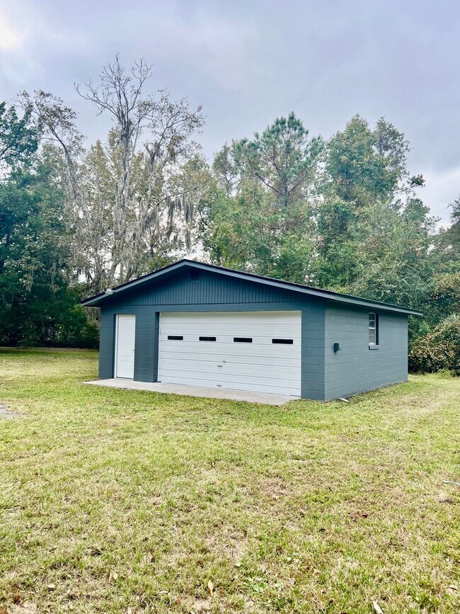 Building Photo - 86231 Peeples Rd