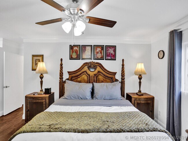 Building Photo - 340 Orange Tree Dr