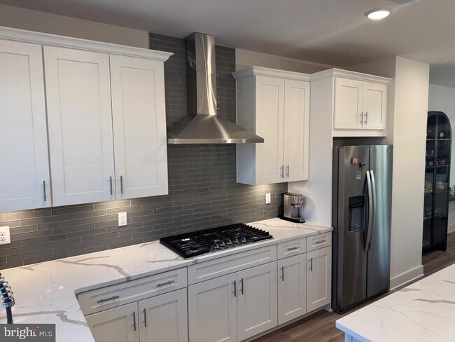 Building Photo - 14305 Dowitcher Wy