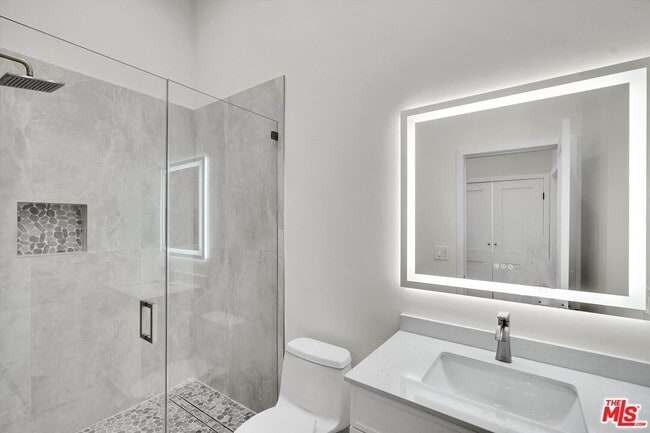 Building Photo - 19545 San Jose St