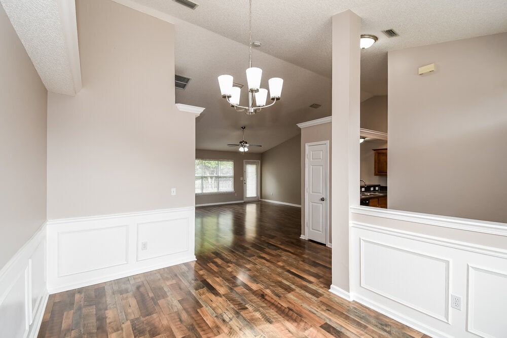Building Photo - 2908 Majestic Oaks Ln