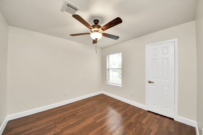 Building Photo - 18910 Bonners Park Cir