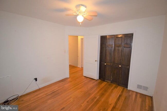 Building Photo - 108 E Rosemont Ave