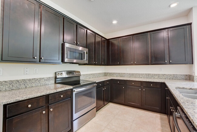 Building Photo - 8979 Gulf Run Way