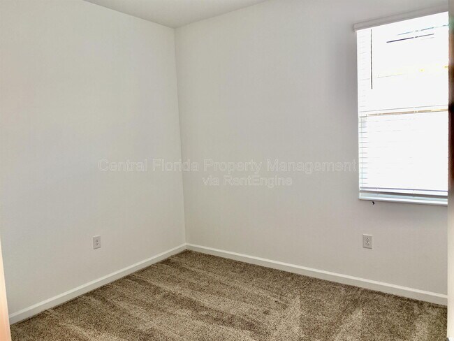 Building Photo - 125 Pineywoods St