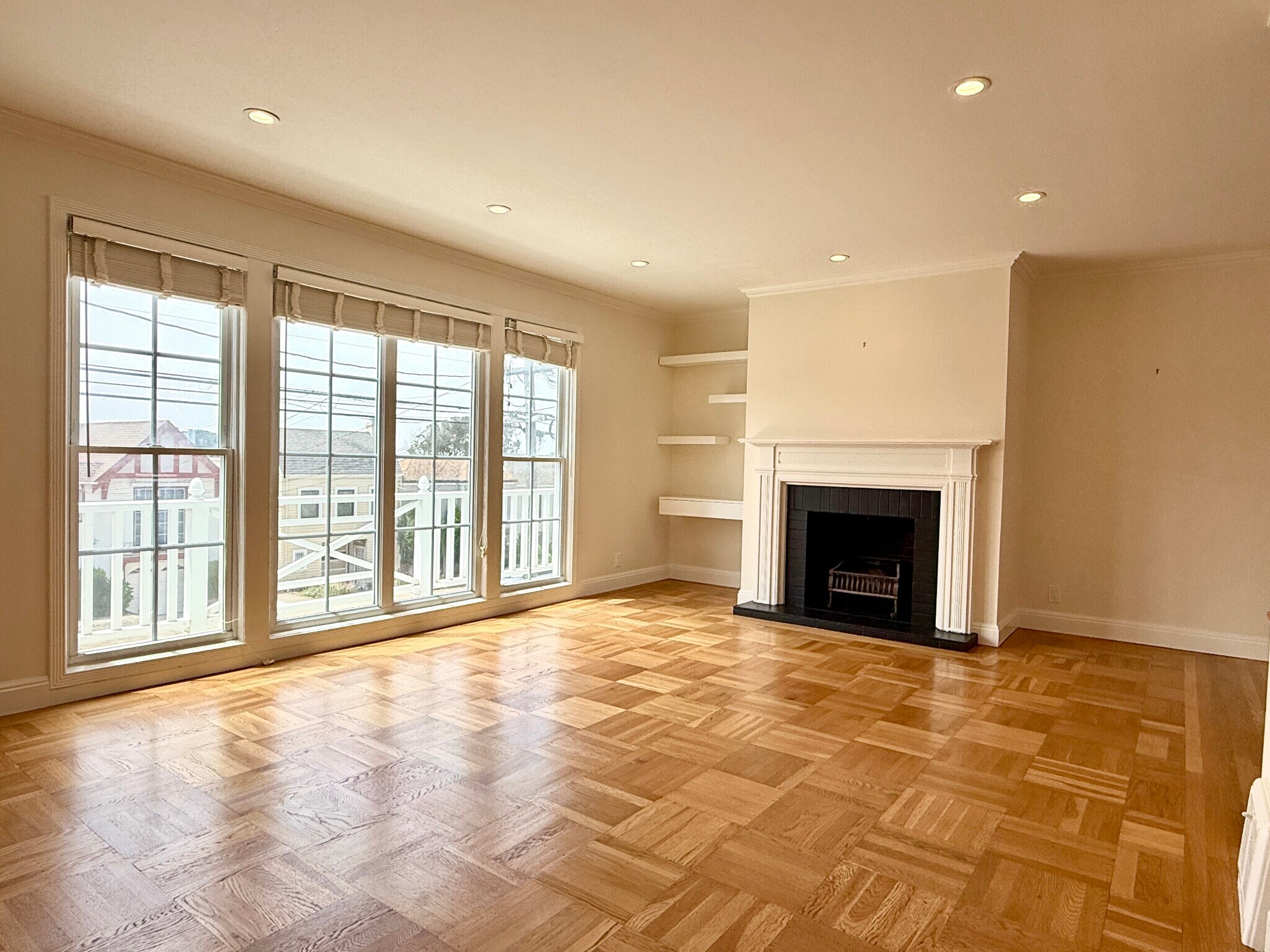 Building Photo - 1668 18th Ave