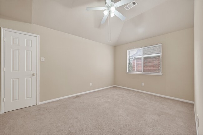 Building Photo - 4623 Russett Ln