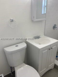 Building Photo - 16932 SW 93rd Ave