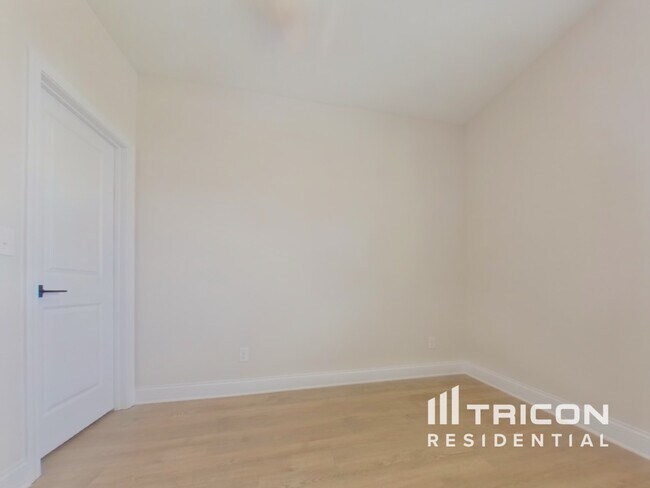 Building Photo - 446 Cantrell Dr