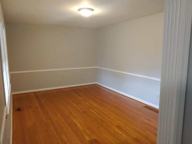 Building Photo - 3433 Keithshire Way