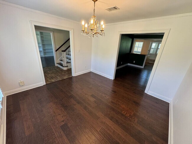 Building Photo - Pensacola - Inverness - 3 bedroom, 2 bathroom