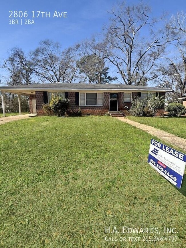 Building Photo - 2806 17th Ave