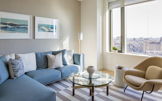 Building Photo - 10 City Point