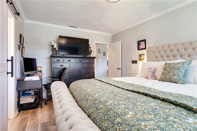 Building Photo - 12951 Cascade St