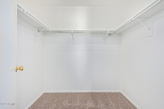 Building Photo - 17255 N 184th Dr