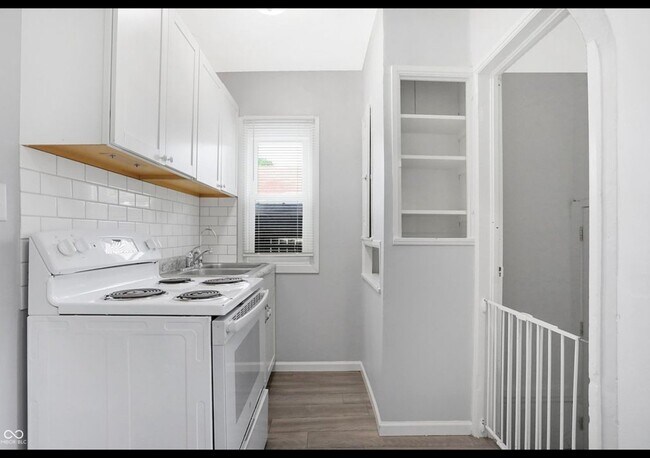 Building Photo - 521 S Arlington Ave