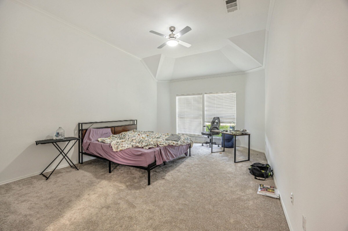 Building Photo - 10206 Teal Hollow Dr