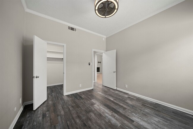 Building Photo - 4109 Meyerwood Dr