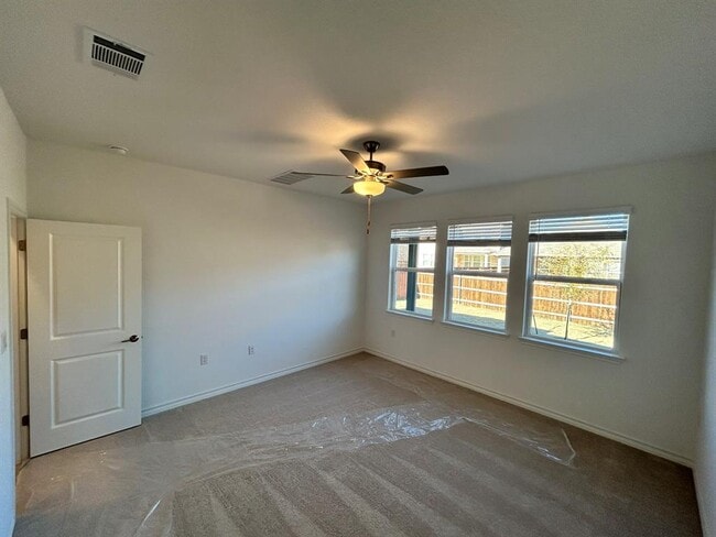 Building Photo - 1608 Purple Martin Dr