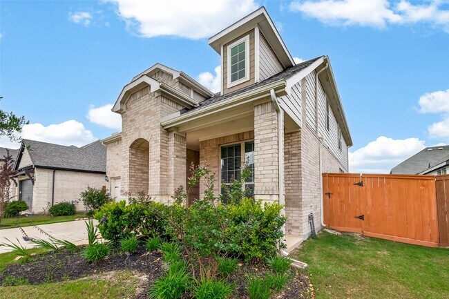 Building Photo - 7319 Woodlark Rdg Dr