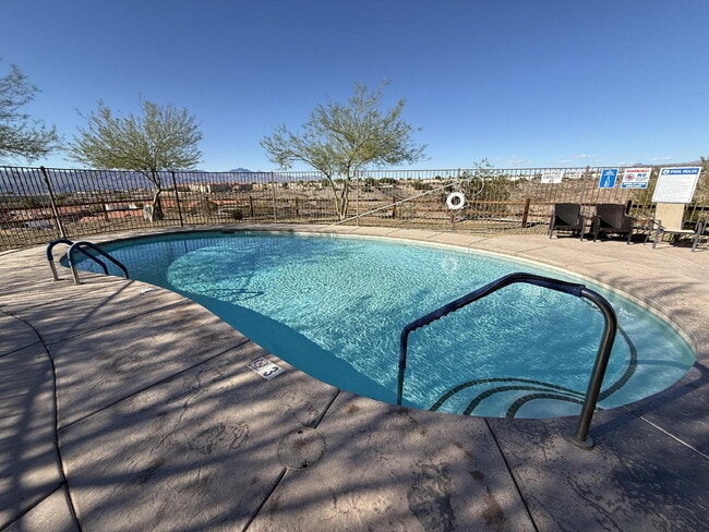 Building Photo - Beautiful Contemporary home with panoramic...