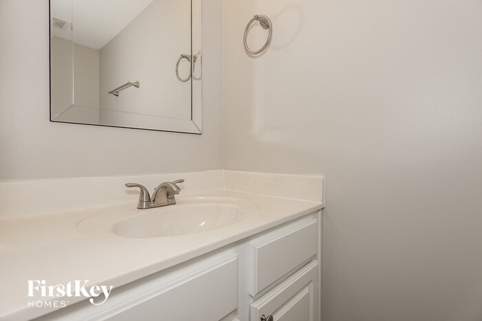 Building Photo - 2807 Cougar Hill Ct