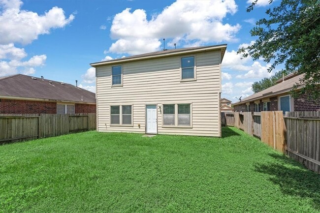 Building Photo - 12230 Turchin Dr