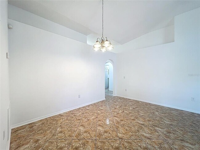 Building Photo - 3155 Atwater Dr