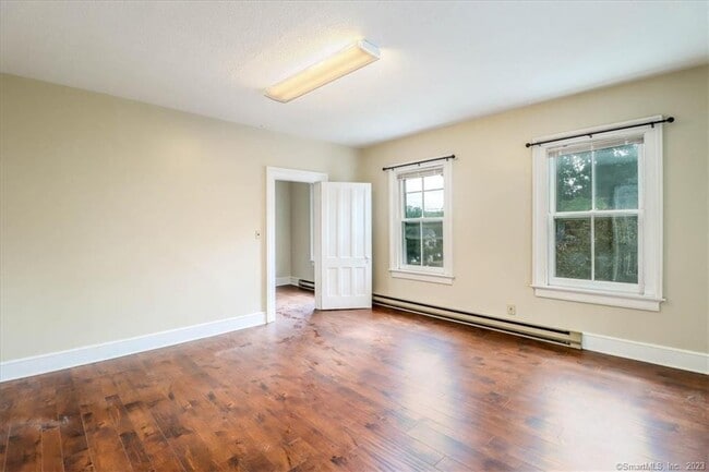 Building Photo - 23 S Main St