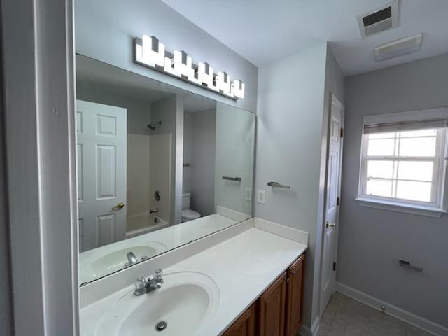 Building Photo - 717 Gazania Ln