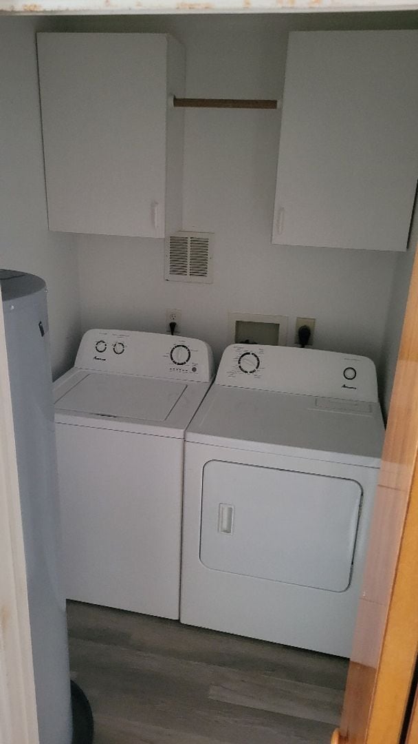 Building Photo - 2315 1st Ave N