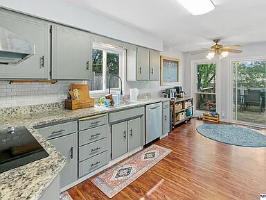 Building Photo - 3411 Mirror Ln