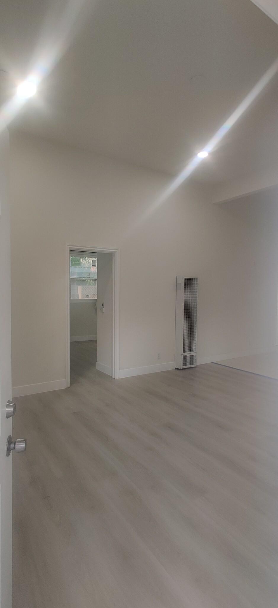Building Photo - 1333 S Park Ave