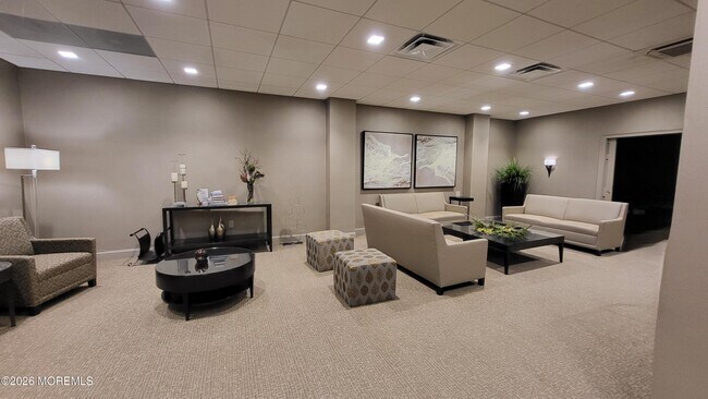 Building Photo - 1 Channel Dr