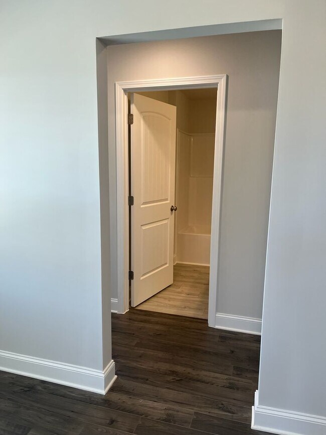 Building Photo - MADISON City Schools! MOVE IN READY NEW 4BR