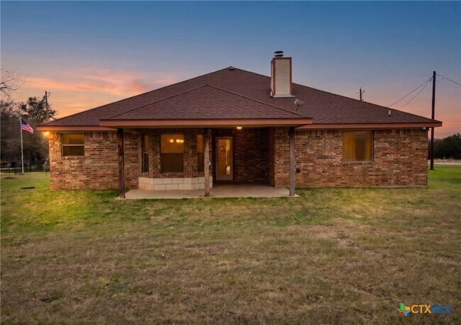 Building Photo - 1128 Pheasant Cir