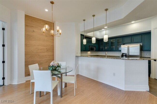 Building Photo - 50 E Serene Ave