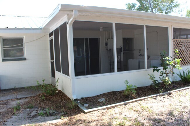 Building Photo - 6017 Central Ave