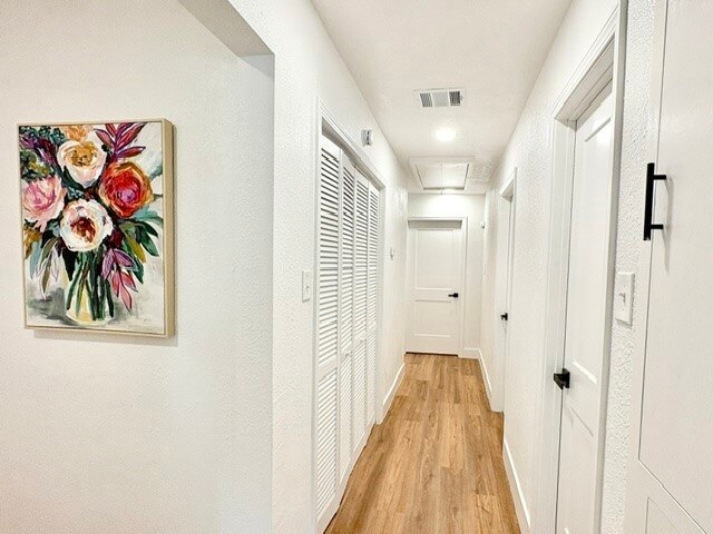 Building Photo - 3726 Heatherbrook Dr