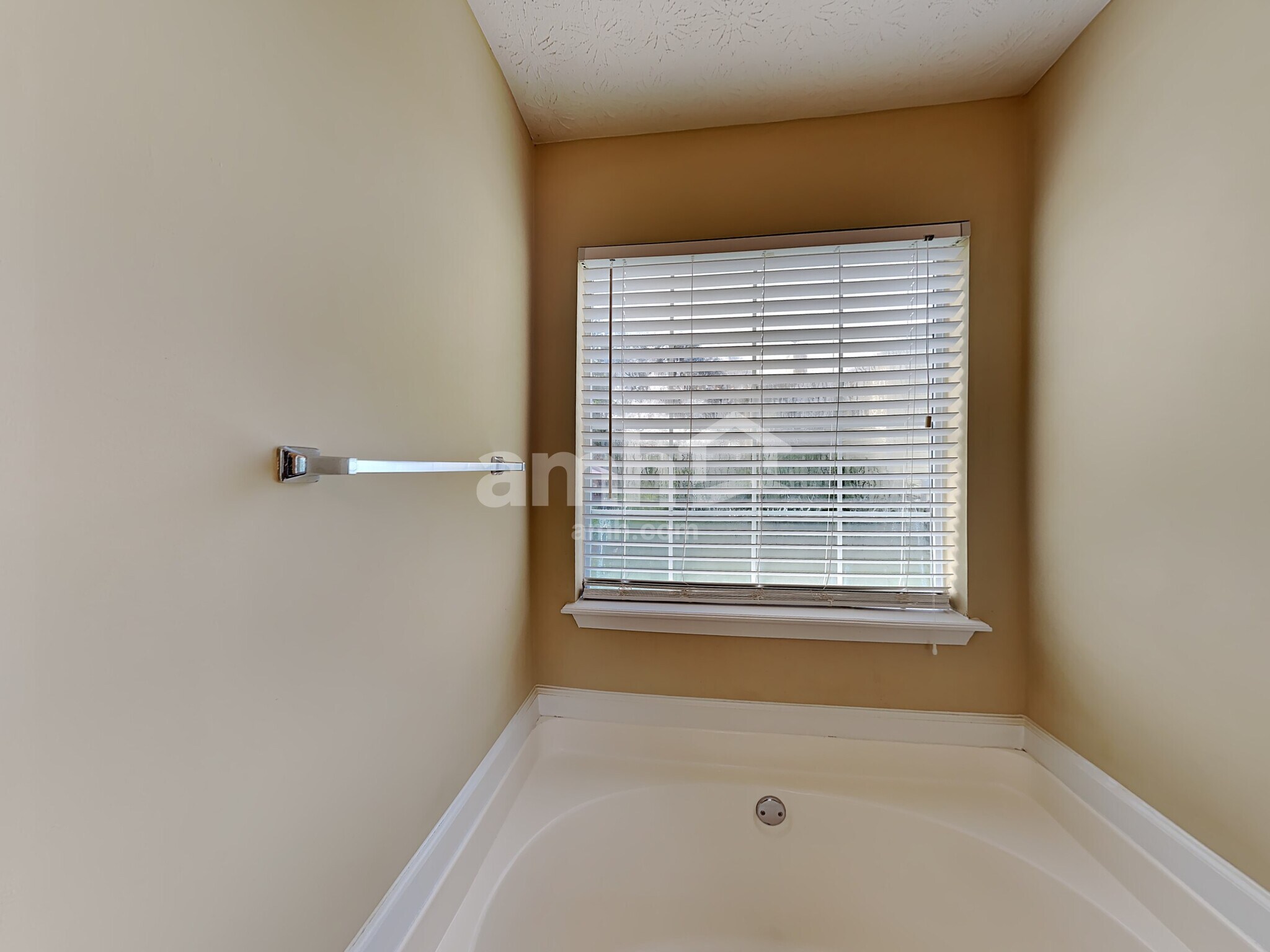 Building Photo - 4410 Brookridge Dr