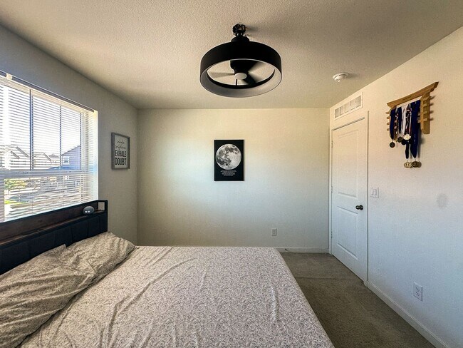 Building Photo - 9049 Bondcliff Ln
