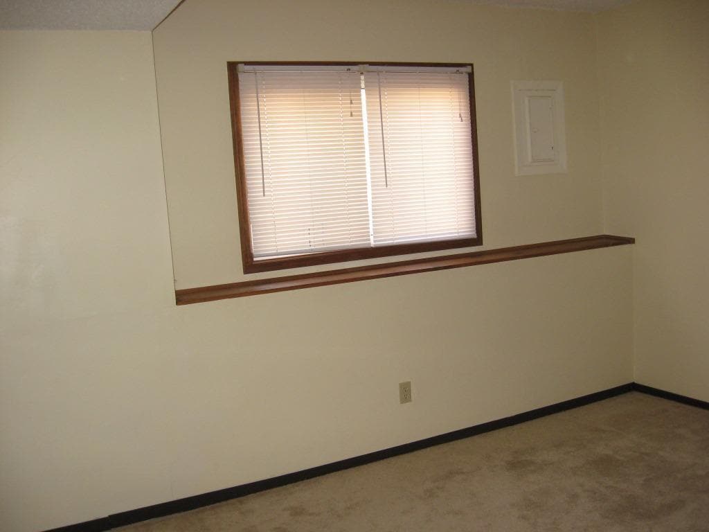 Building Photo - 7291 Bagpipe Blvd