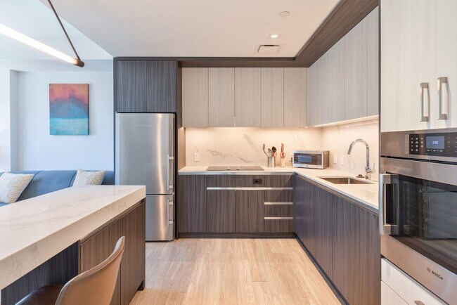 Building Photo - 290 Congress St