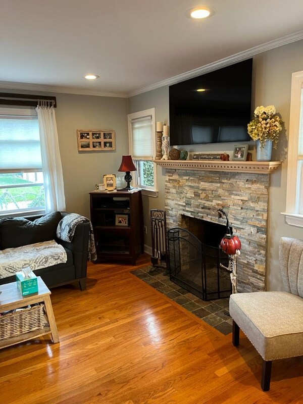 Building Photo - 130 Birchwood Rd