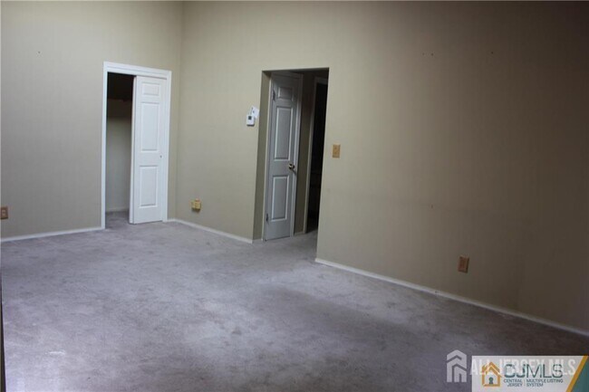 Building Photo - 82 Keystone Ct