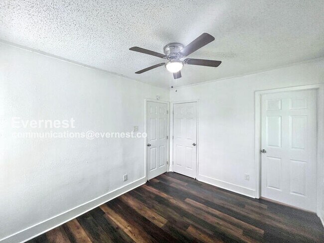 Building Photo - 1082 Palmetto Ave