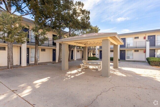 Building Photo - Casa Del Sol Apartments
